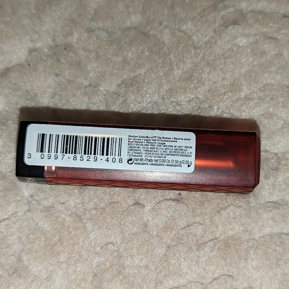Red Velvet 040 REVLON Colorburst Lip Butter